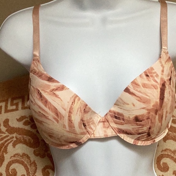 Danskin NWOT two bras 36B brown and blush beige design 3 hook T-shirt bra - Picture 5 of 10